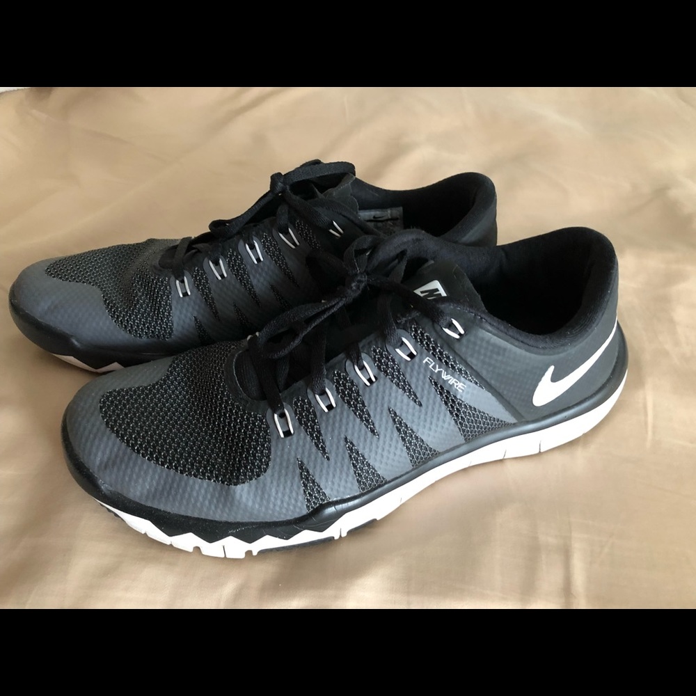 Nike Flywire Free Trainer 5.0 V6 Shoes
